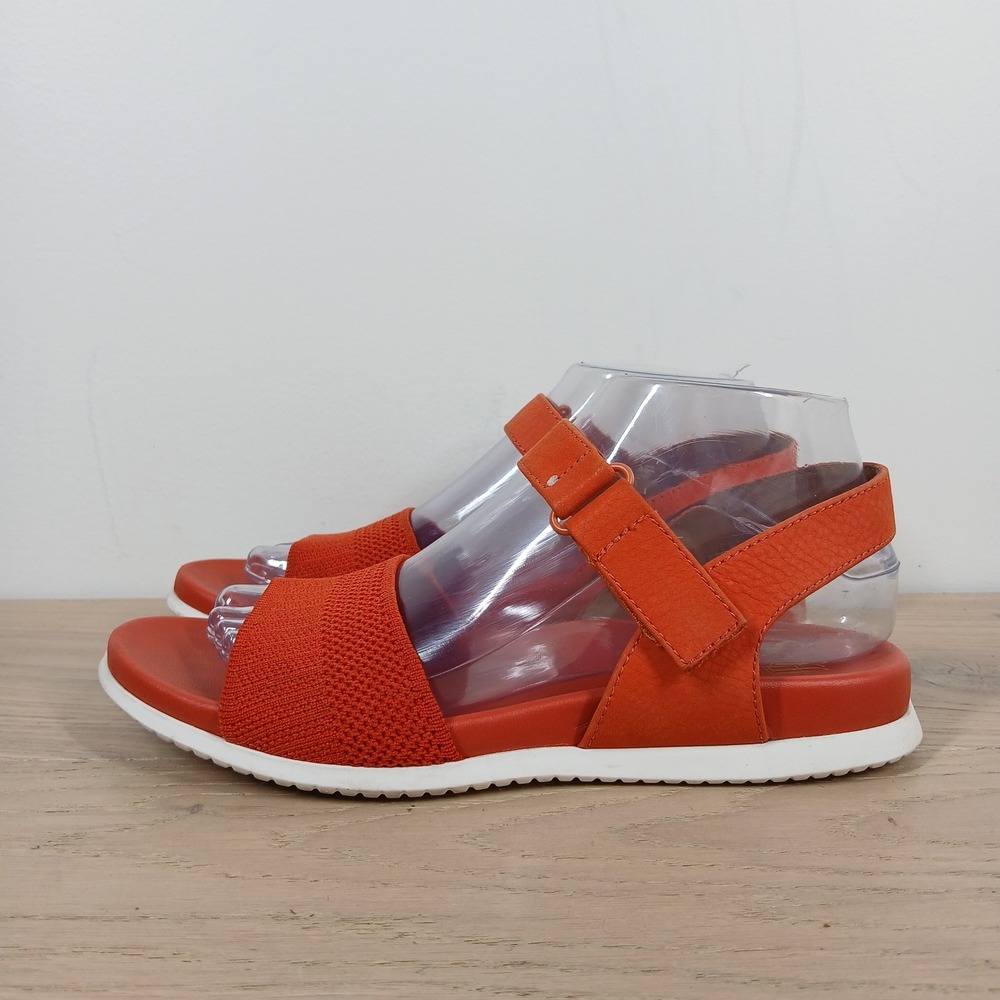 Sofft Sandals Women 7.5 Red Orange Leather Textile Strap Flat Summer Casual